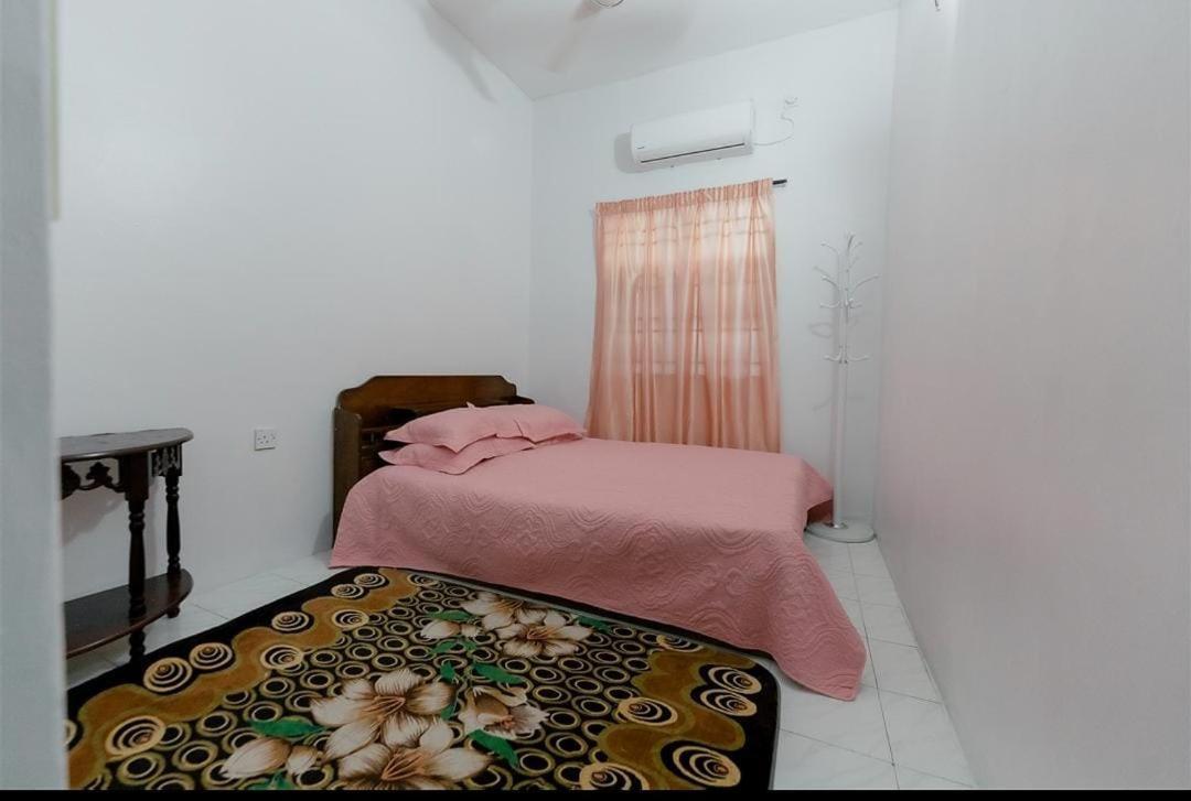 Umaira Homestay Chemor Exterior foto