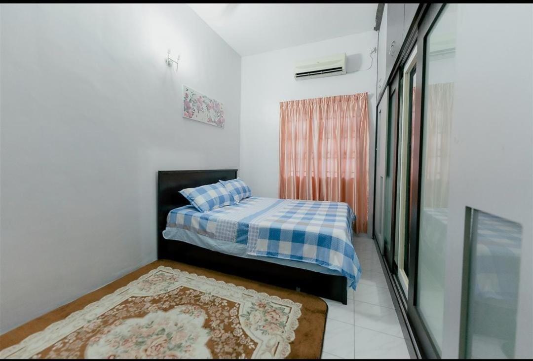 Umaira Homestay Chemor Exterior foto