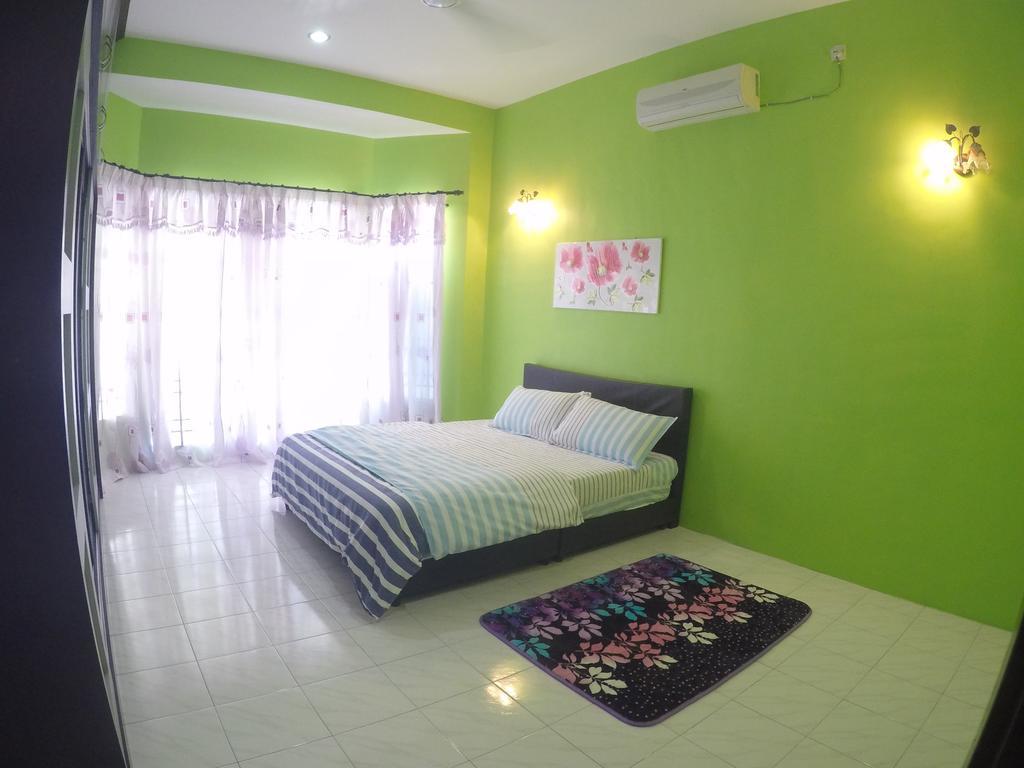 Umaira Homestay Chemor Exterior foto